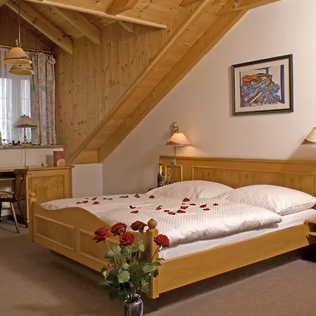 Zum Fischerwirt Hotel 2*